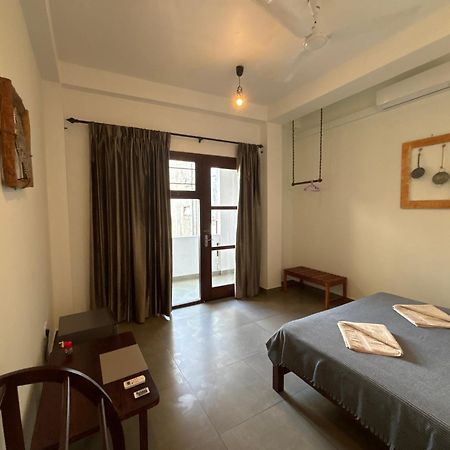 Mirage Beach House At Morava Court Hikkaduwa Buitenkant foto