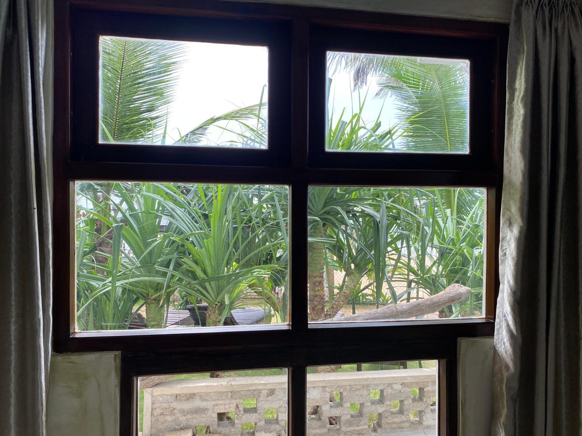 Mirage Beach House At Morava Court Hikkaduwa Buitenkant foto