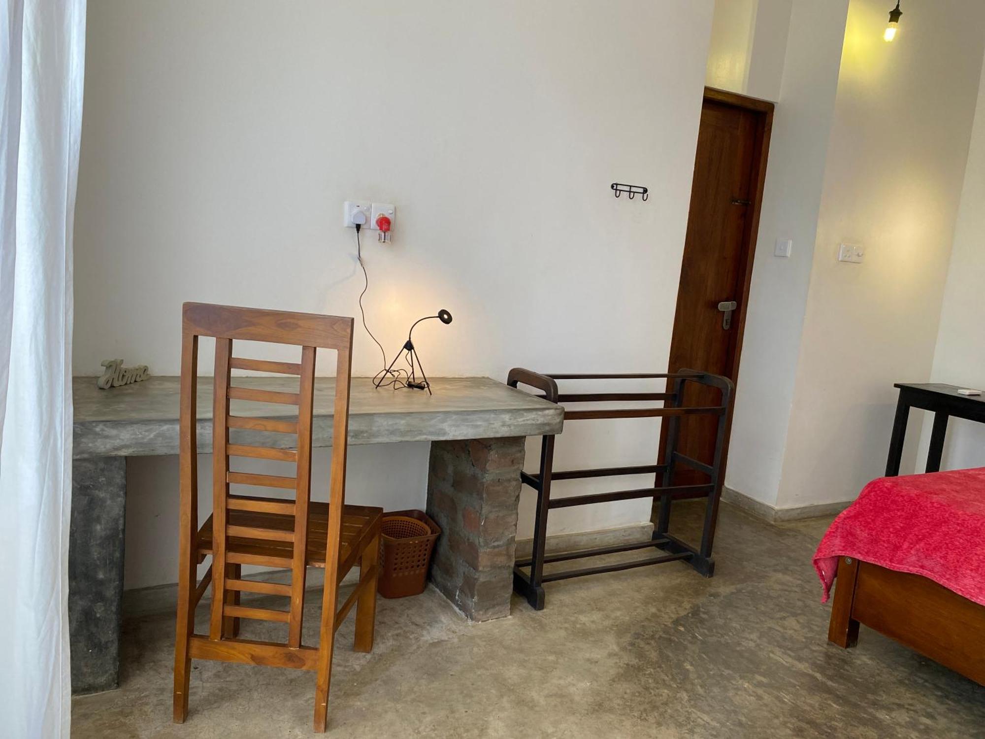 Mirage Beach House At Morava Court Hikkaduwa Buitenkant foto