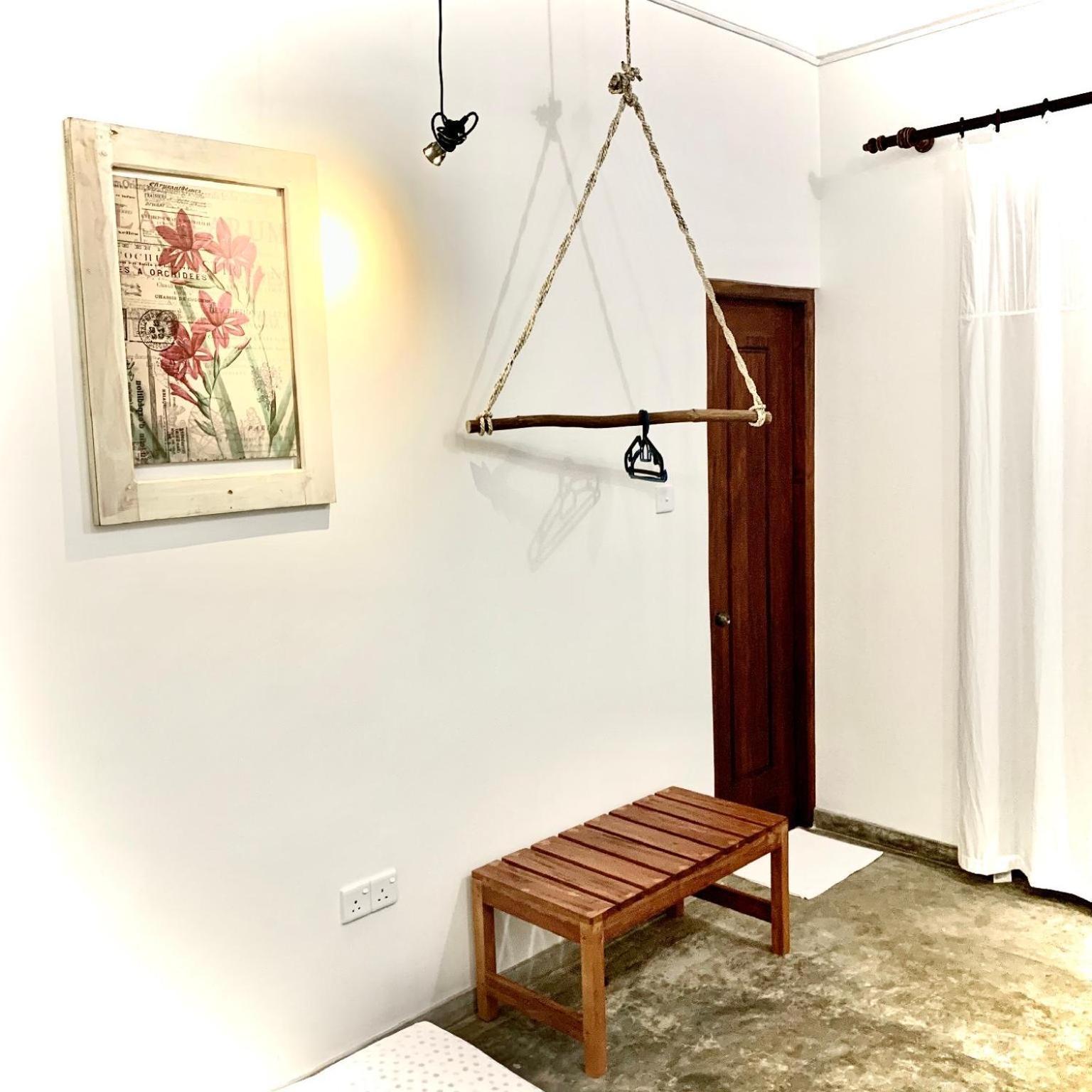 Mirage Beach House At Morava Court Hikkaduwa Buitenkant foto