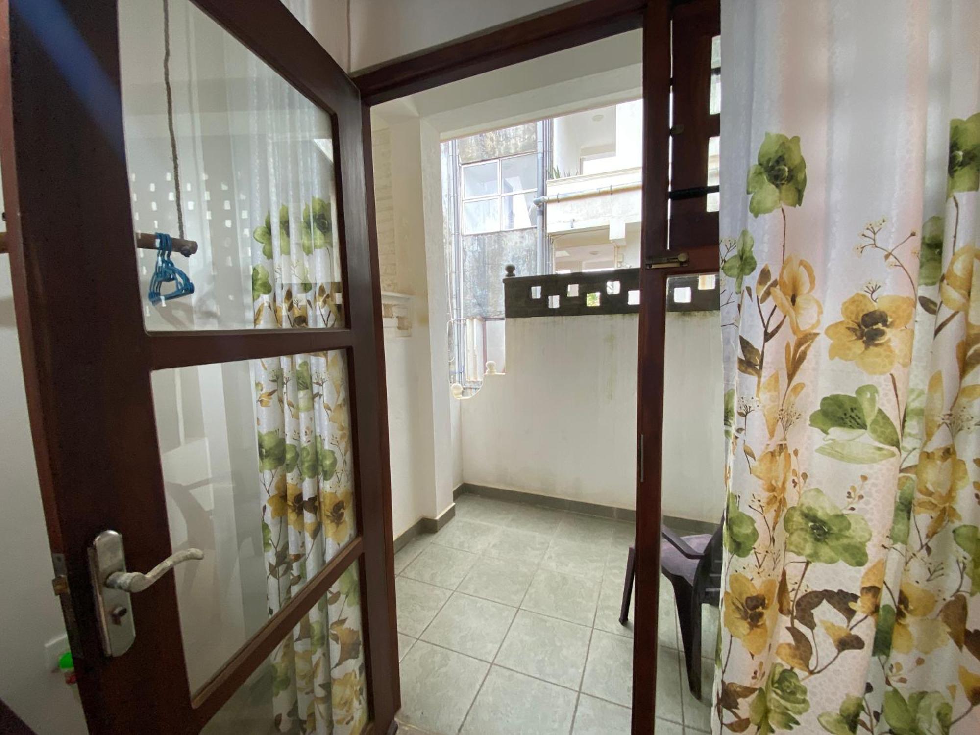 Mirage Beach House At Morava Court Hikkaduwa Buitenkant foto