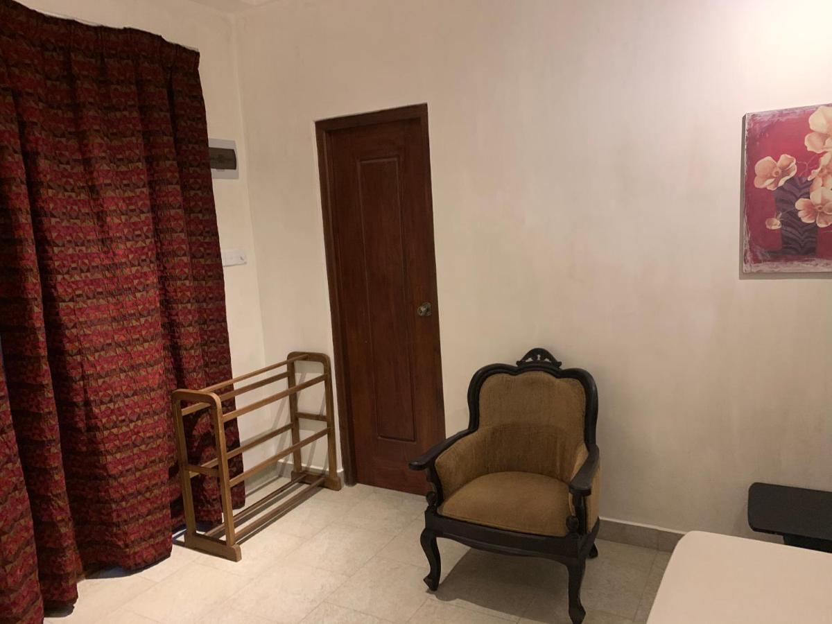 Mirage Beach House At Morava Court Hikkaduwa Buitenkant foto